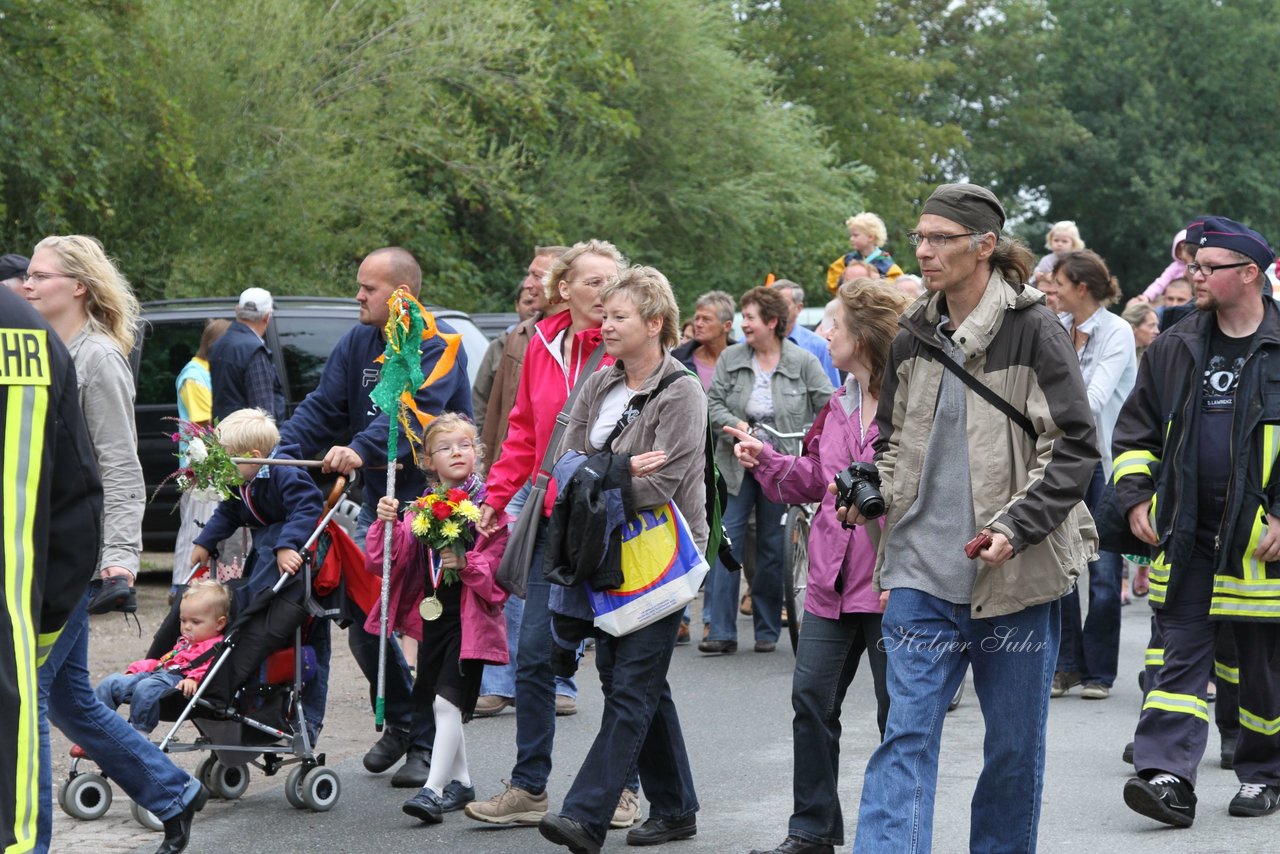 Bild 104 - Vogelschießen 2011